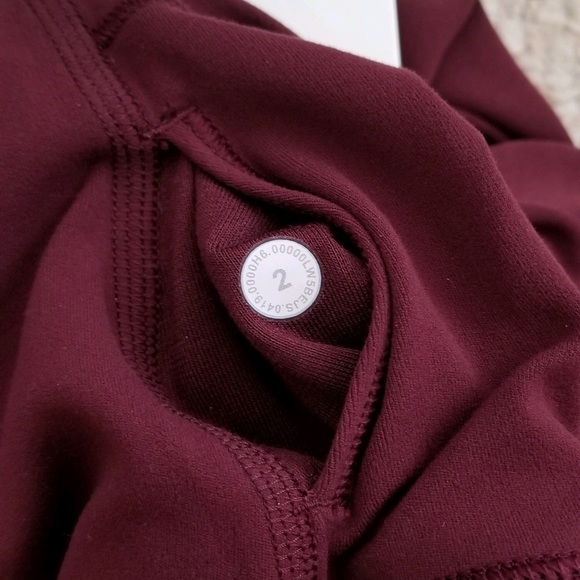 NWT Lululemon Align Garnet 25” size 2 - Picture 6 of 7